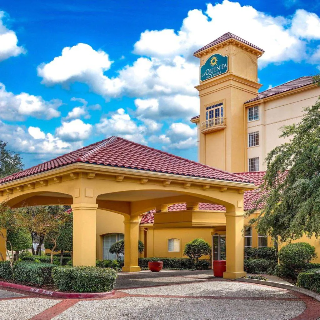 Photograph of La Quinta by Wyndham Dallas North Central