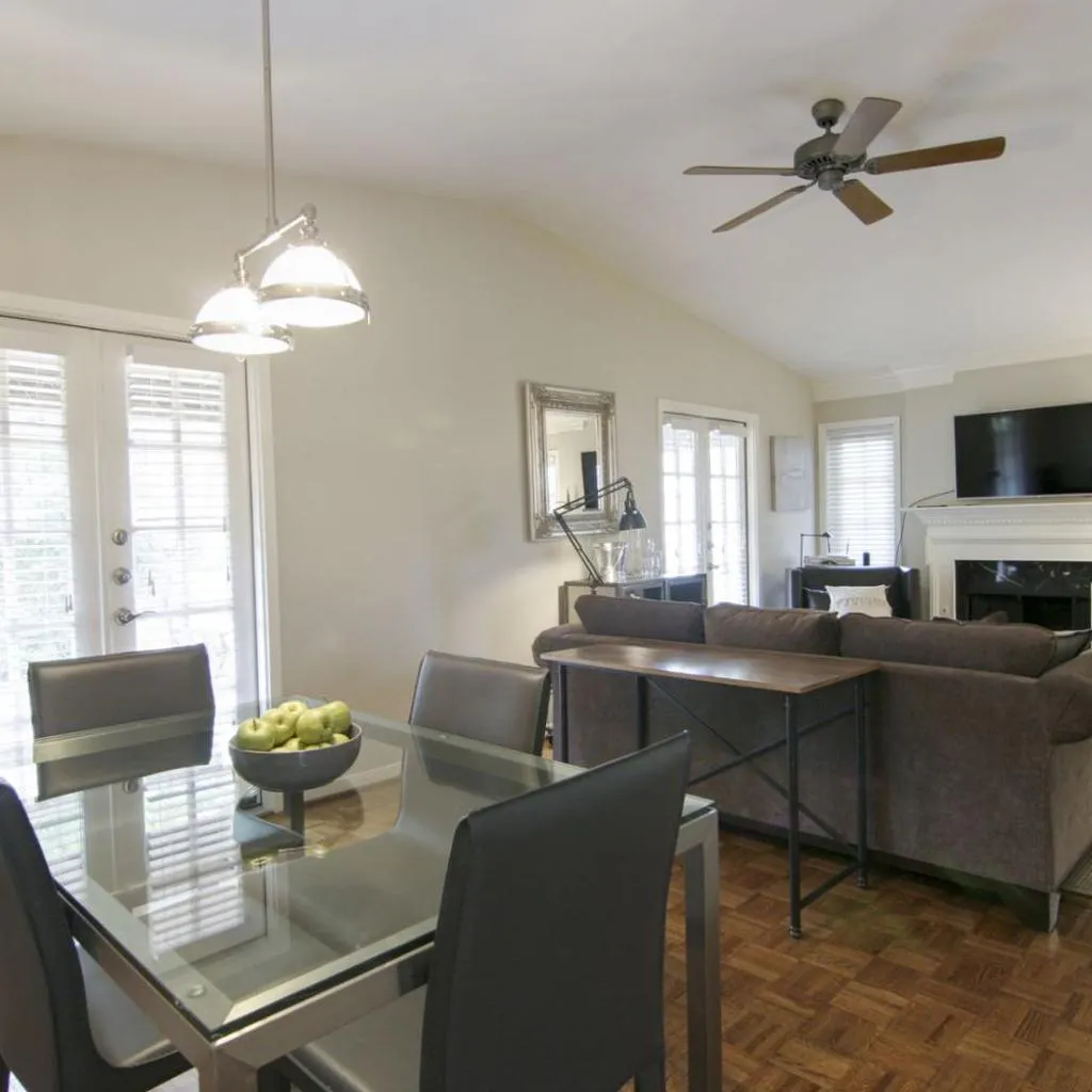 Photograph of Tarrytown Townhouse