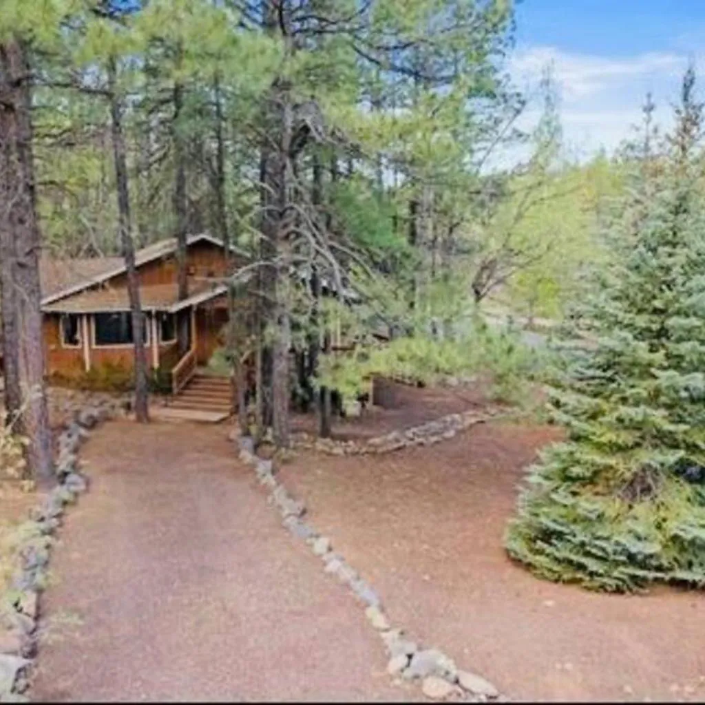 Photograph of The Bluejay Cabin at Munds Park, AZ!