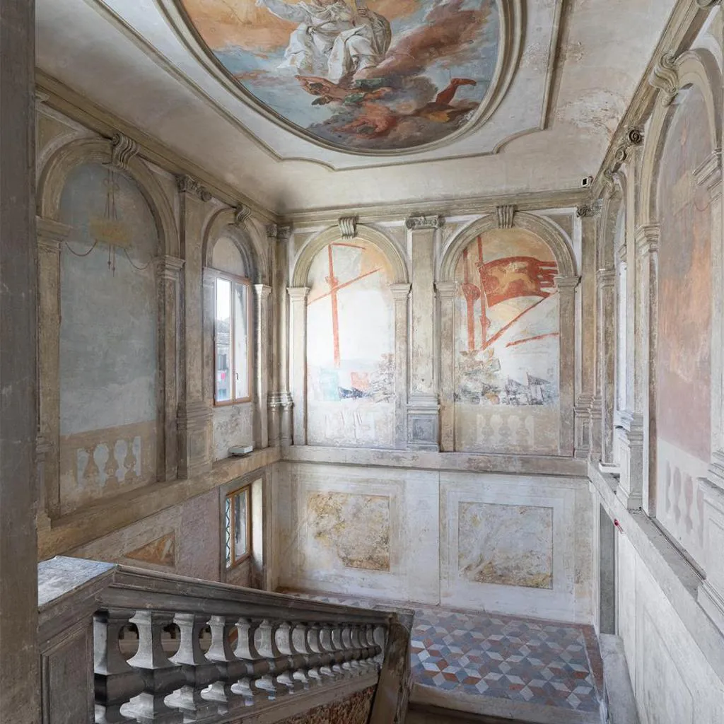 Photograph of Combo Venezia