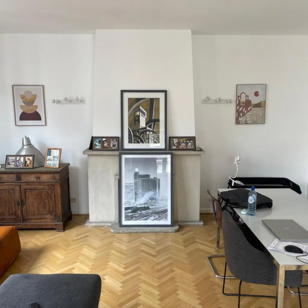 Photograph of Place Stéphanie - Avenue Louise - Bruxelles Centre