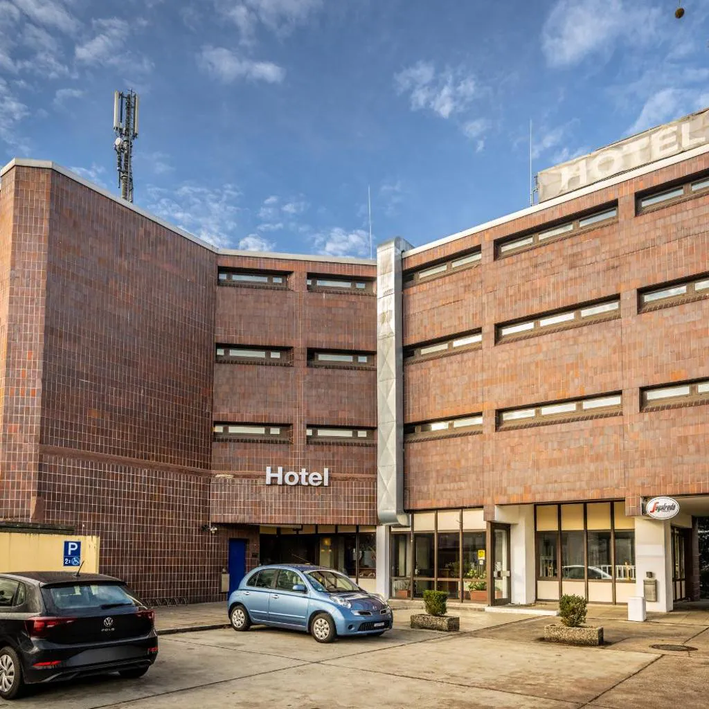 Photograph of Hotel Grunewald