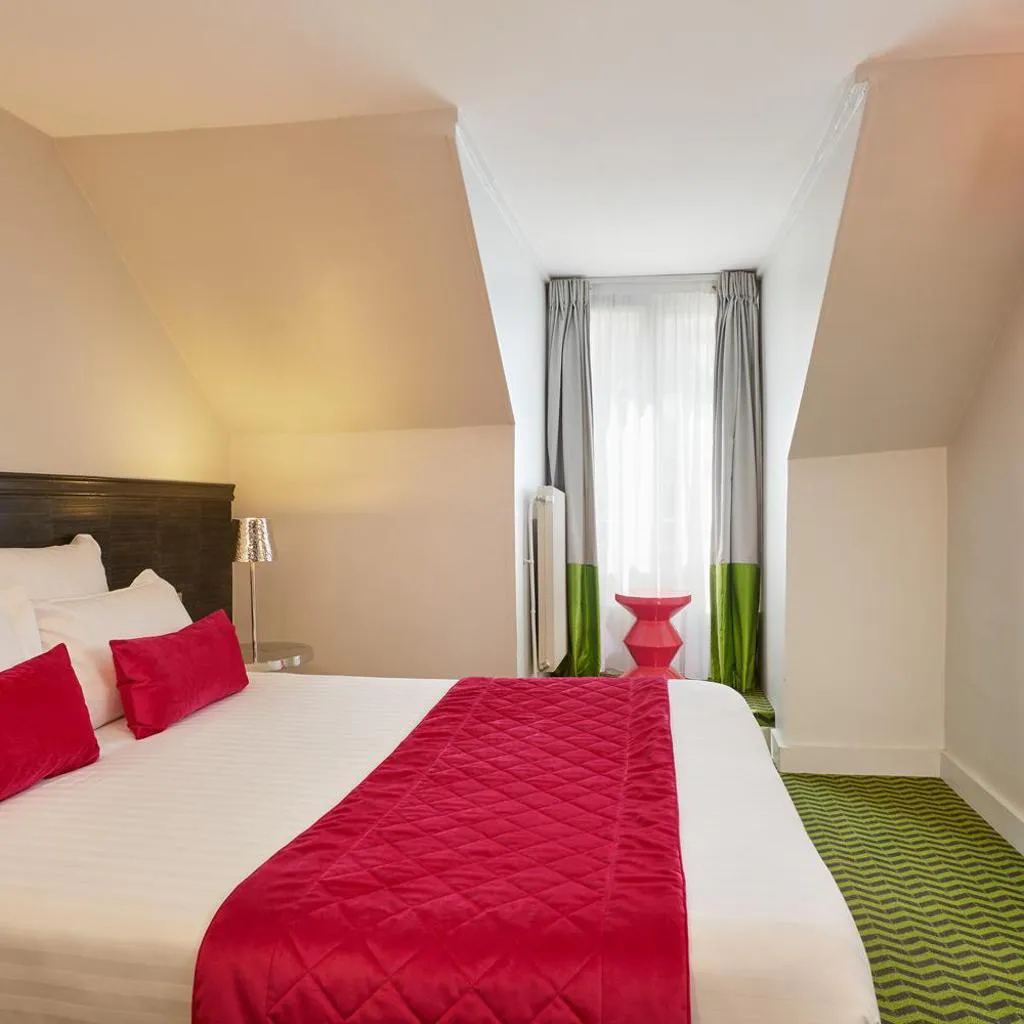 Photograph of Hotel Antin Trinité