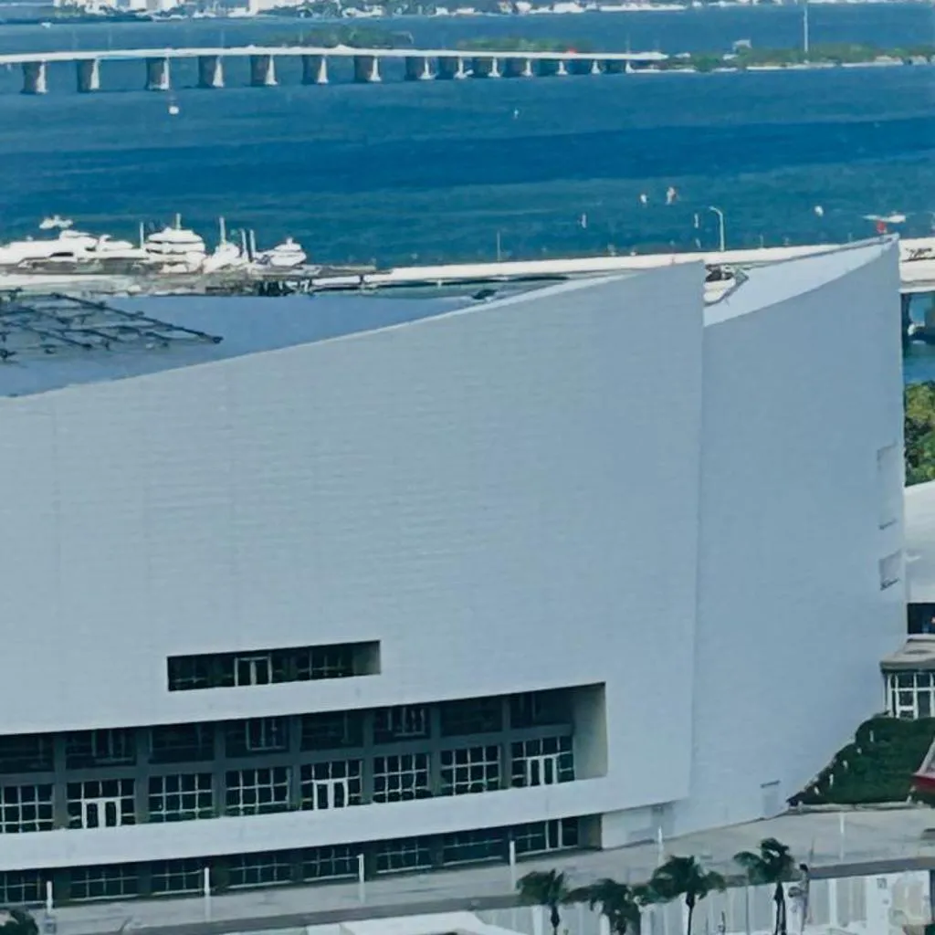 Photograph of Skyline 305 Downtown Miami Bay Views with Free Parking