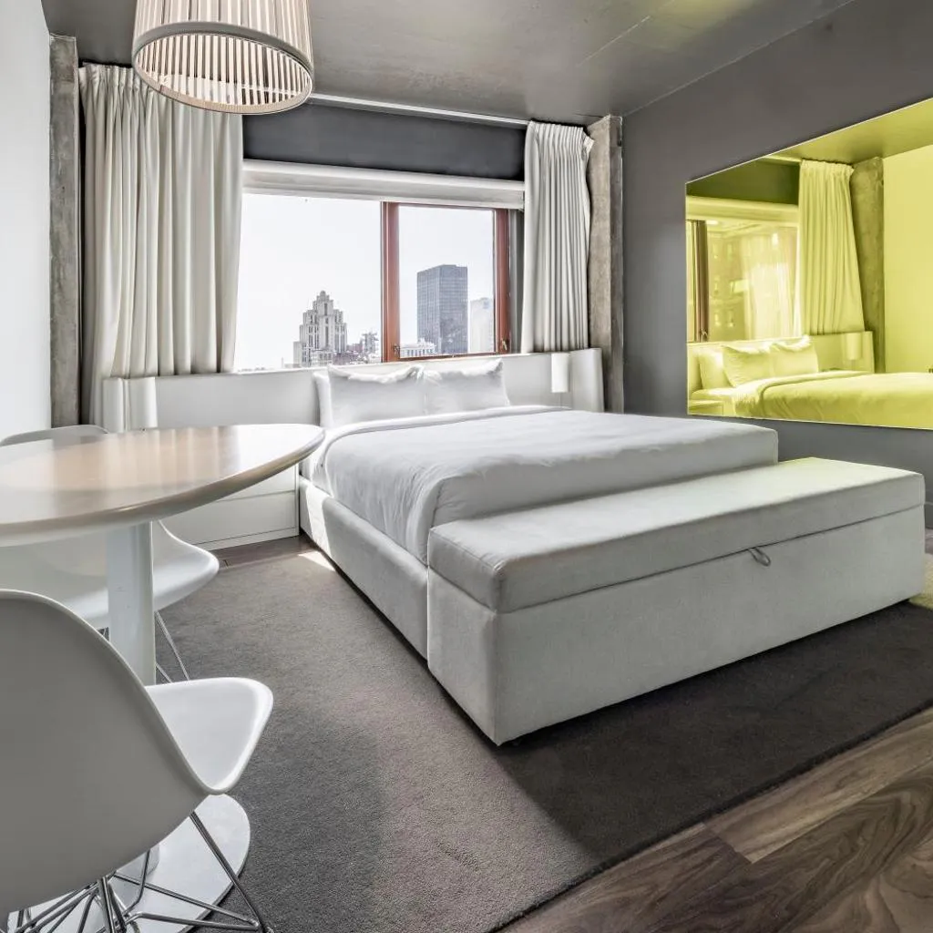 Photograph of Hotel Zero 1 Montreal