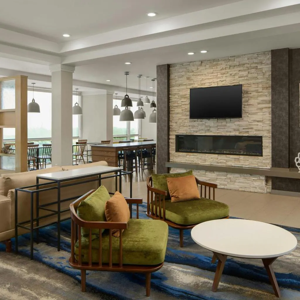 Photograph of Fairfield Inn & Suites by Marriott Virginia Beach Oceanfront