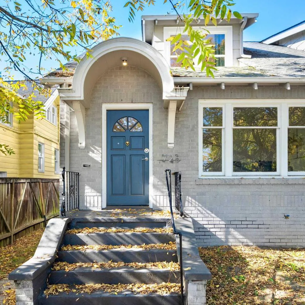 Photograph of Charming and Spacious Seattle 3B3B Townhome