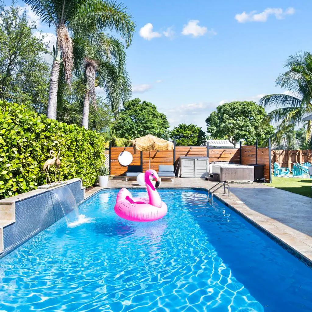 Photograph of Palms Retreat! Giant Heated Pool-HotTub-FirePit-5Min2Beach-Pets-EV Chgr