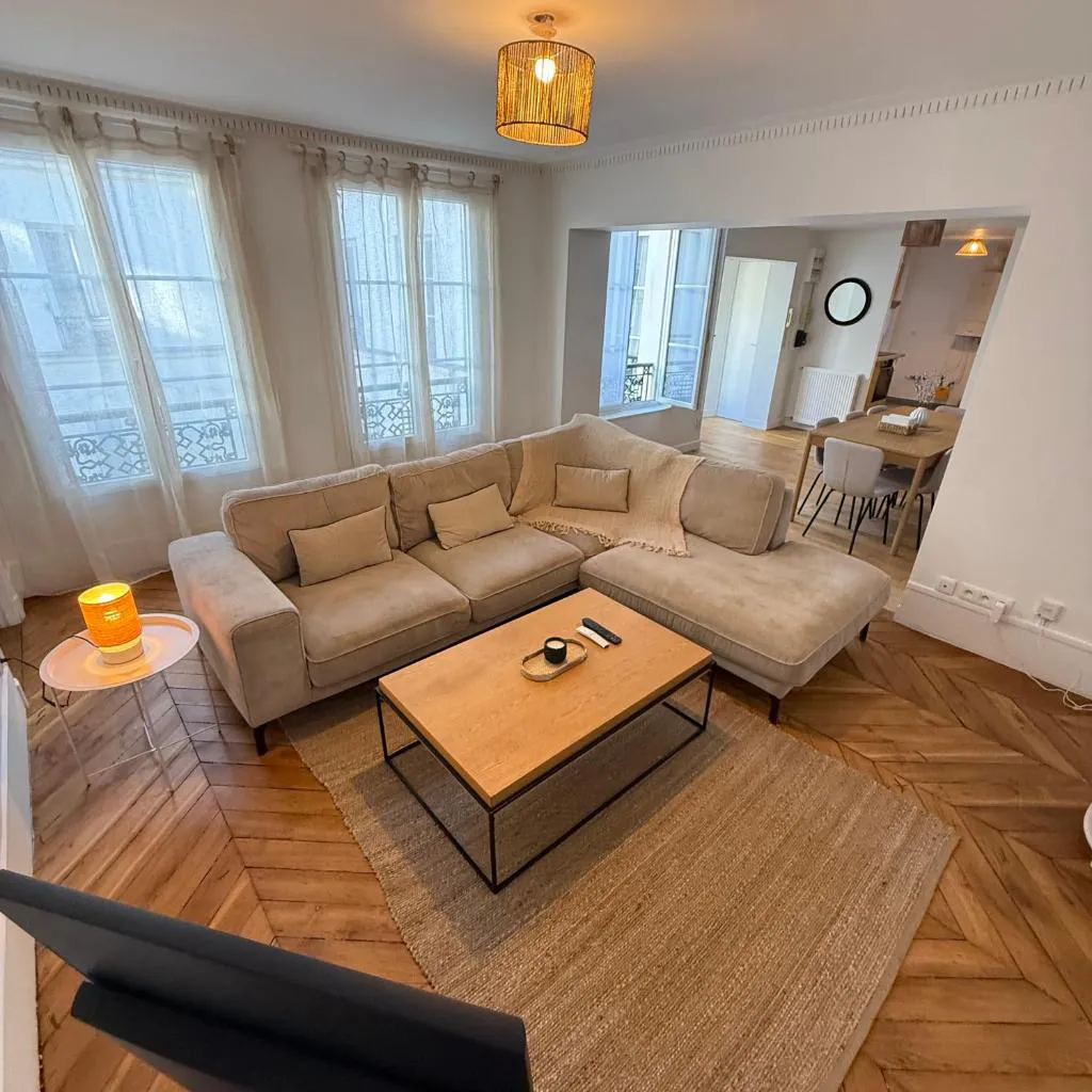 Photograph of Élégant 3 chambre Paris Opéra