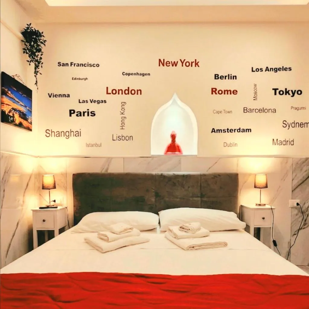 Photograph of Suite SAN GENNARO