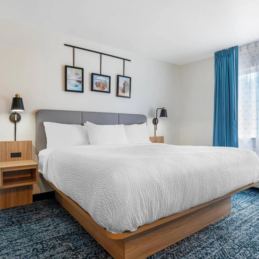 Photograph of Sleep Inn & Suites Pensacola - University Area