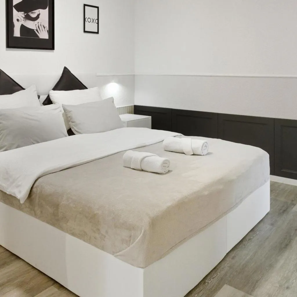 Photograph of Cozy Cologne Premium Apartment with free parking! NEW!