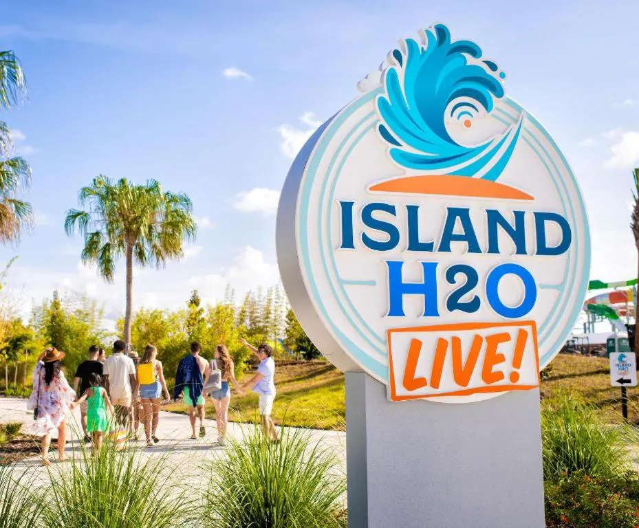 Photograph of A Parrot's Live For Me Cottage With Private Pool Near Disney With Margaritaville Resort & Island H20 Waterpark Access - 8028Sh