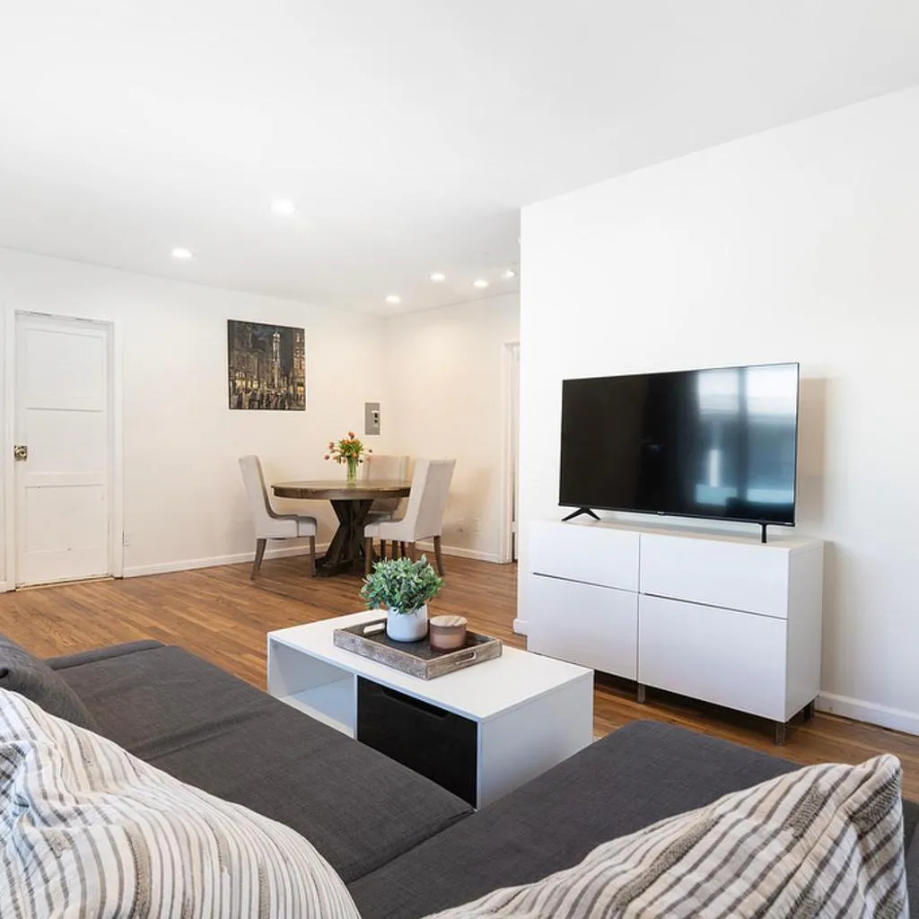 Photograph of Comfortable One-Bedroom with Two Queen Beds