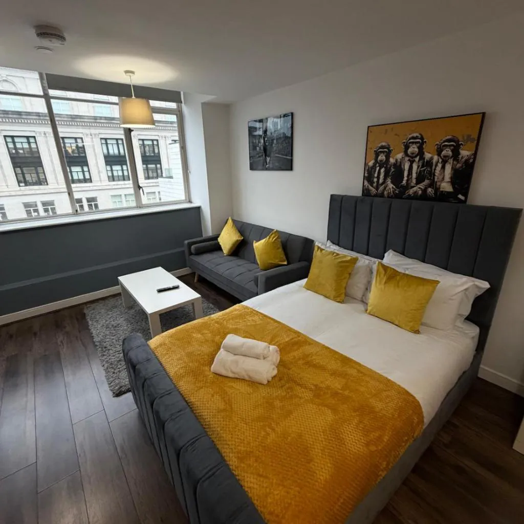 Photograph of Stunning City View Studio Apartment by StaySavvy Accommodation