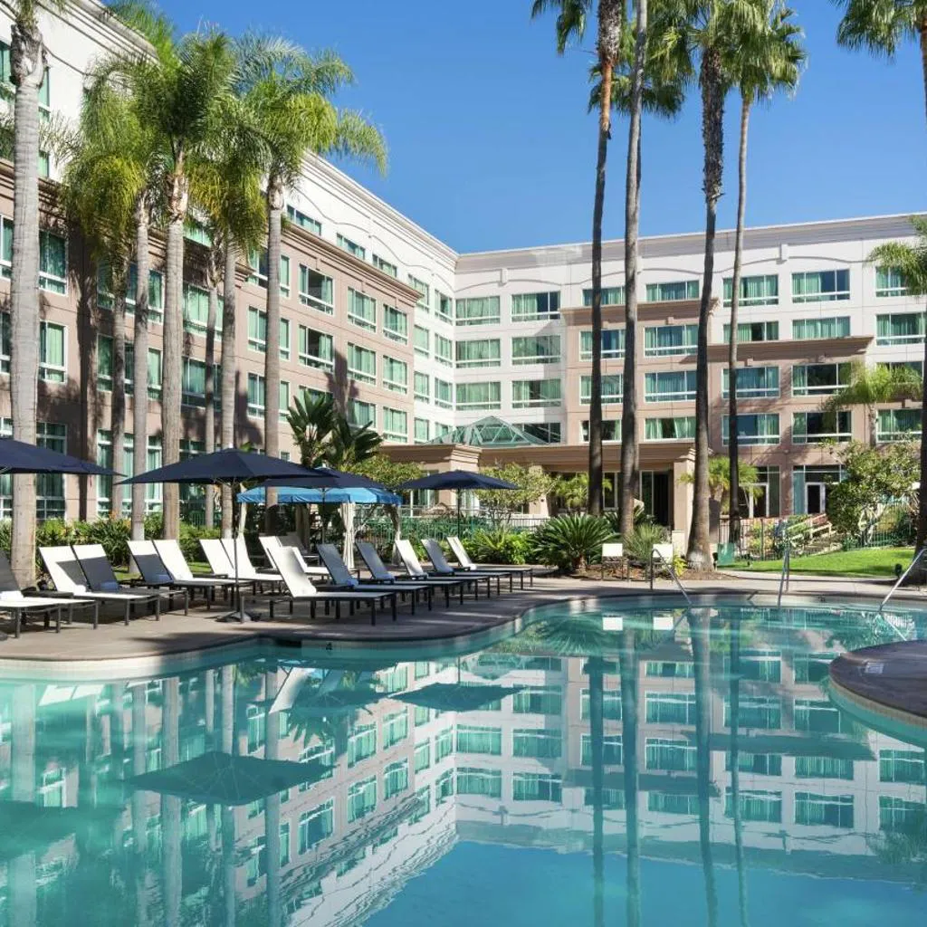 Photograph of DoubleTree by Hilton San Diego Del Mar