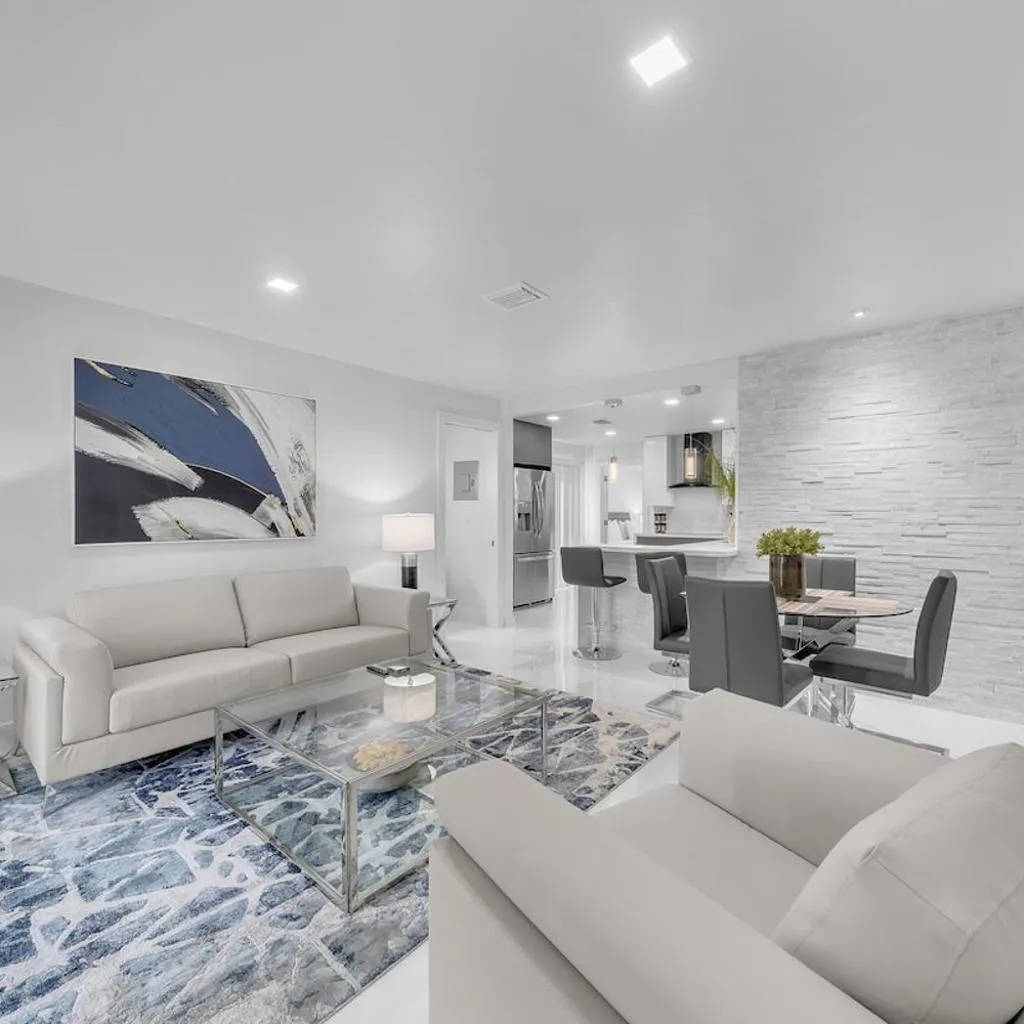 Photograph of Casa Mykonos Modern 2BR Near Coral Gables