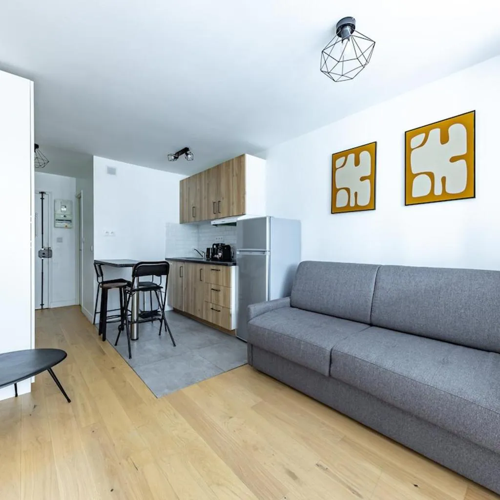 Photograph of Comfortable Apartment , Porte-Dorée District, Paris