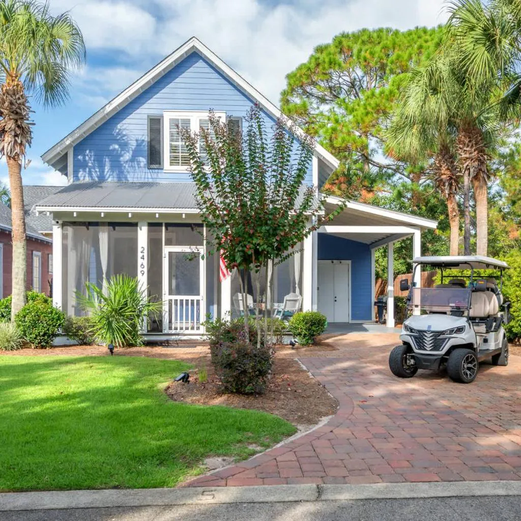 Photograph of Sunshine Bungalo-Baytowne-GolfCartDeals-CommPool