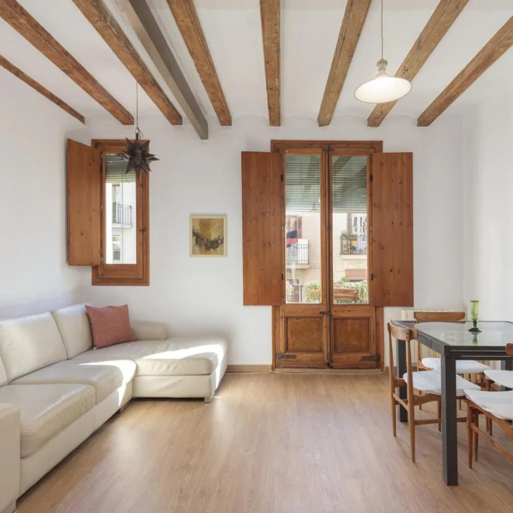 Photograph of Ndlr 2-4 · Authentic flat in Poble Sec - Paralelo