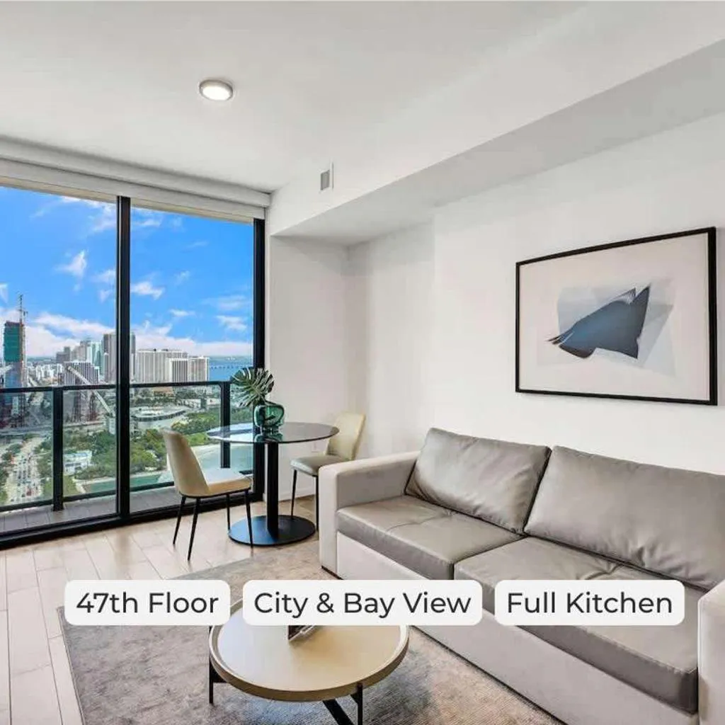 Photograph of 4704 Lux Miami Studio City Bay Views