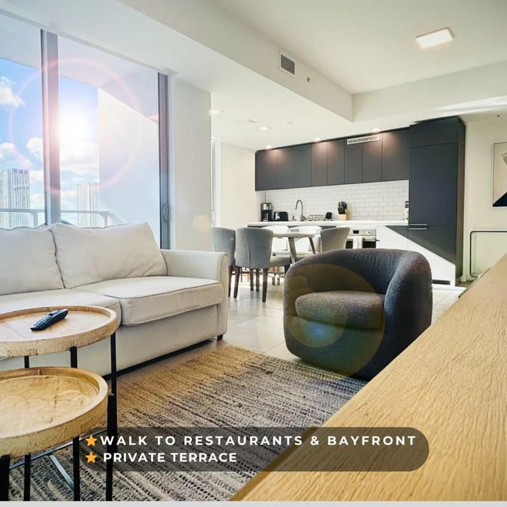 Photograph of Rare Corner Unit Private Terrace & Sunset Views