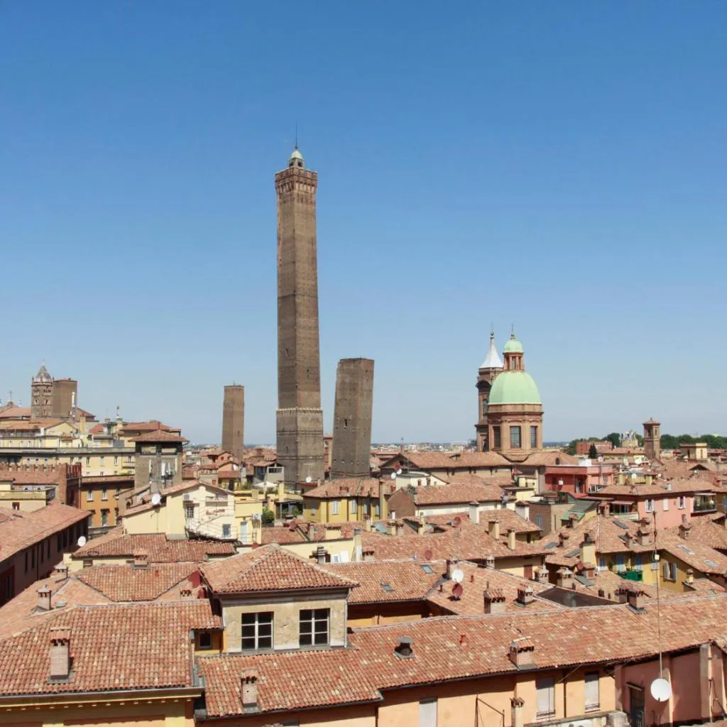 Photograph of Casa Isolani Guest House Santo Stefano
