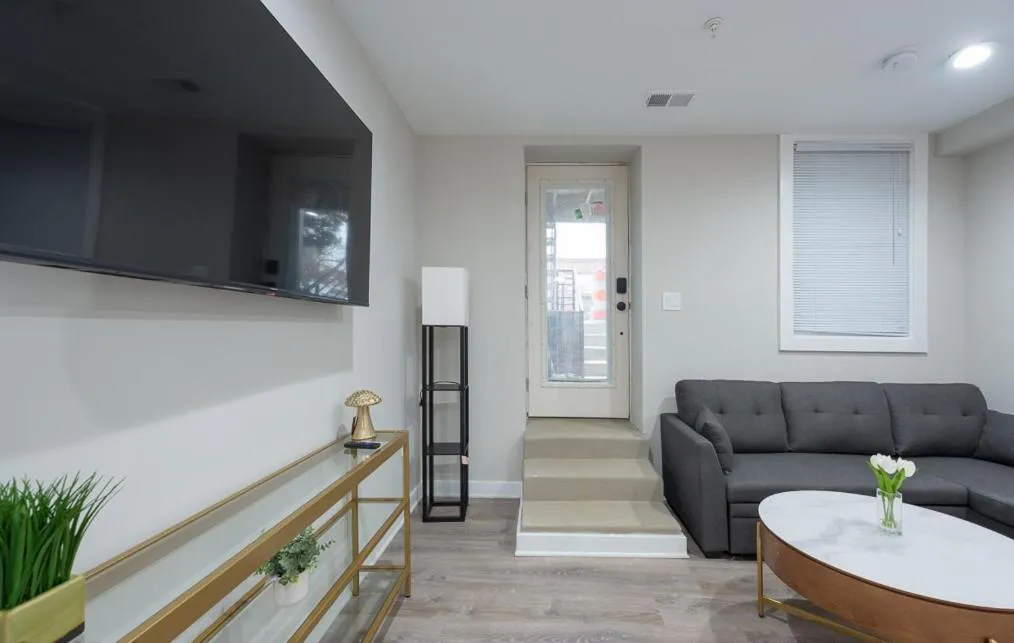 Photograph of NICE 1BR Apartment near Metro