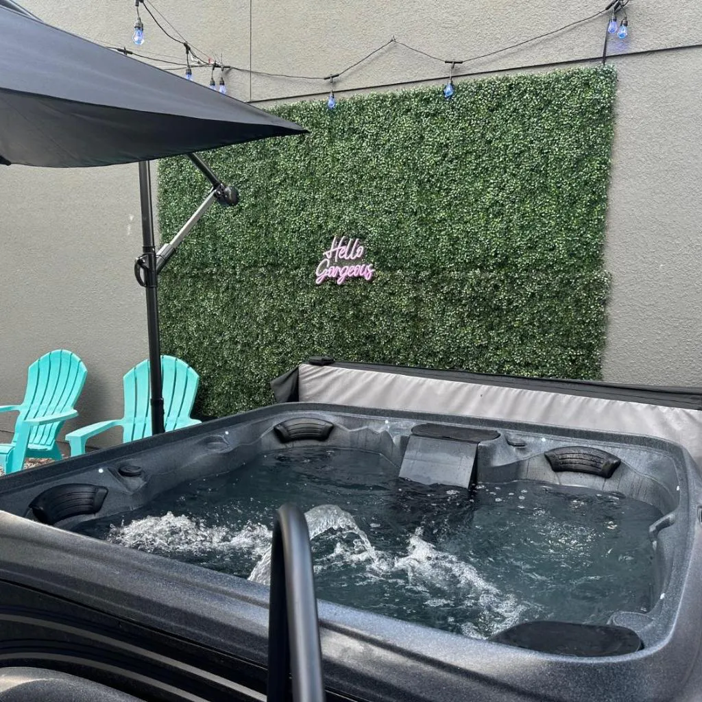 Photograph of Pet Friendly Modern Zen Studio Retreat with Hot Tub