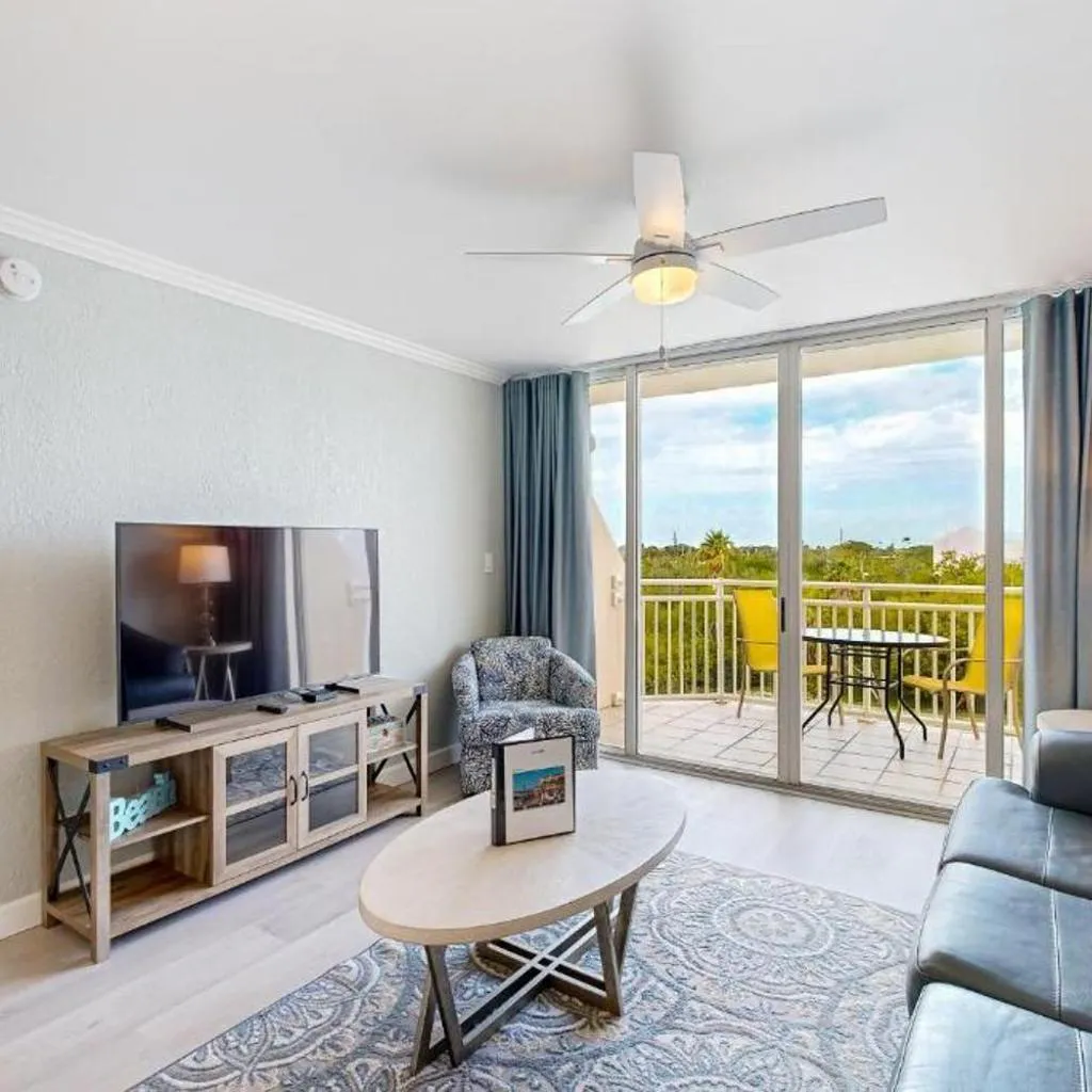 Photograph of The Saint Kitts Suite - Sunrise Suites