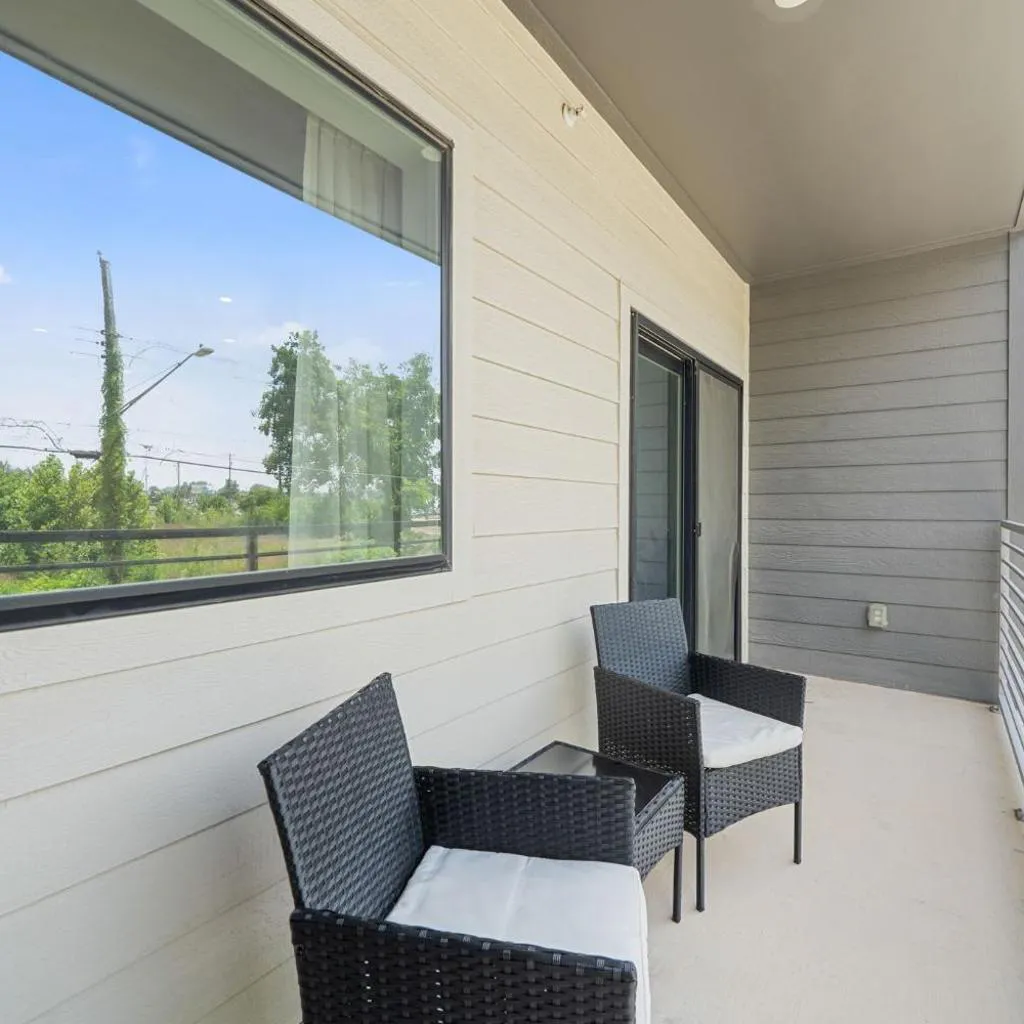 Photograph of 2BR South Congress Condo for 6 Near DT