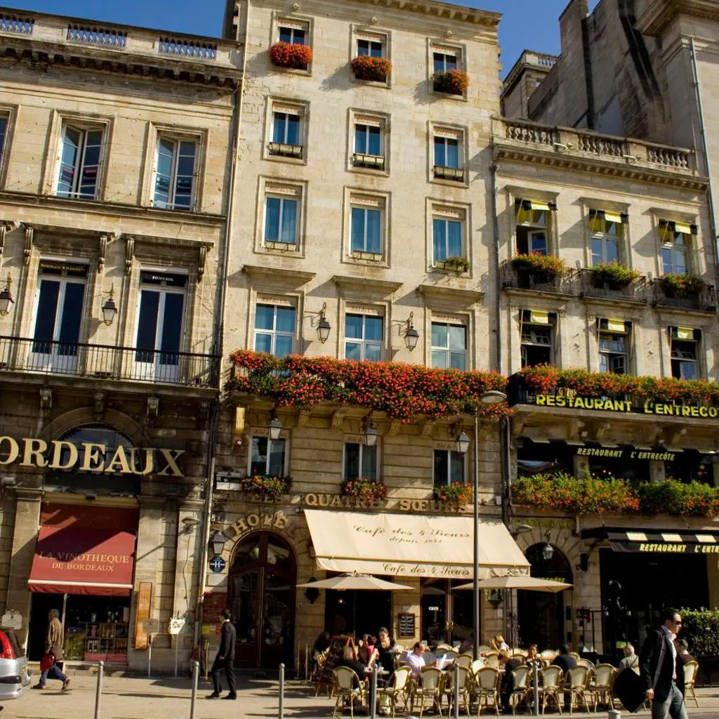 Photograph of Hotel des 4 Soeurs