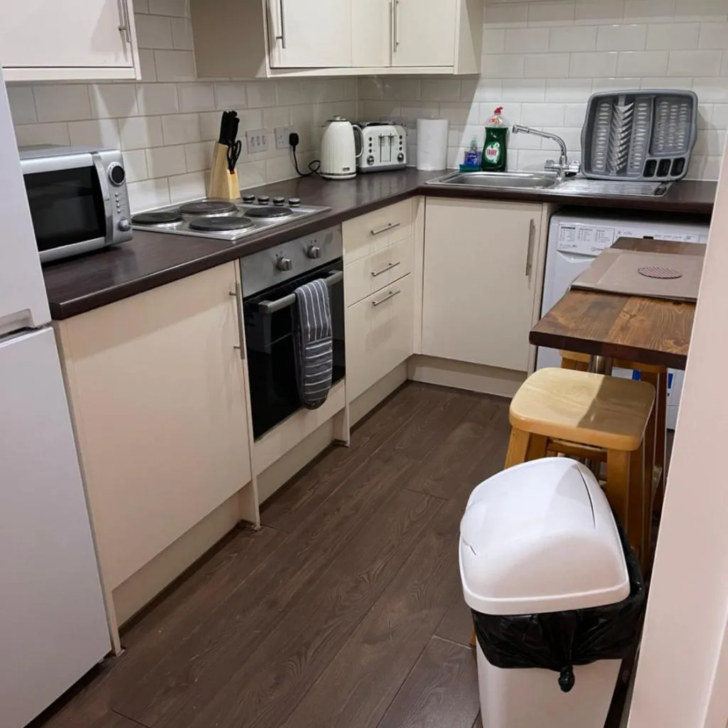Photograph of Modern, Quiet, Sleeps 8, Parking, Anfield, Beatles, Docks, Liverpool
