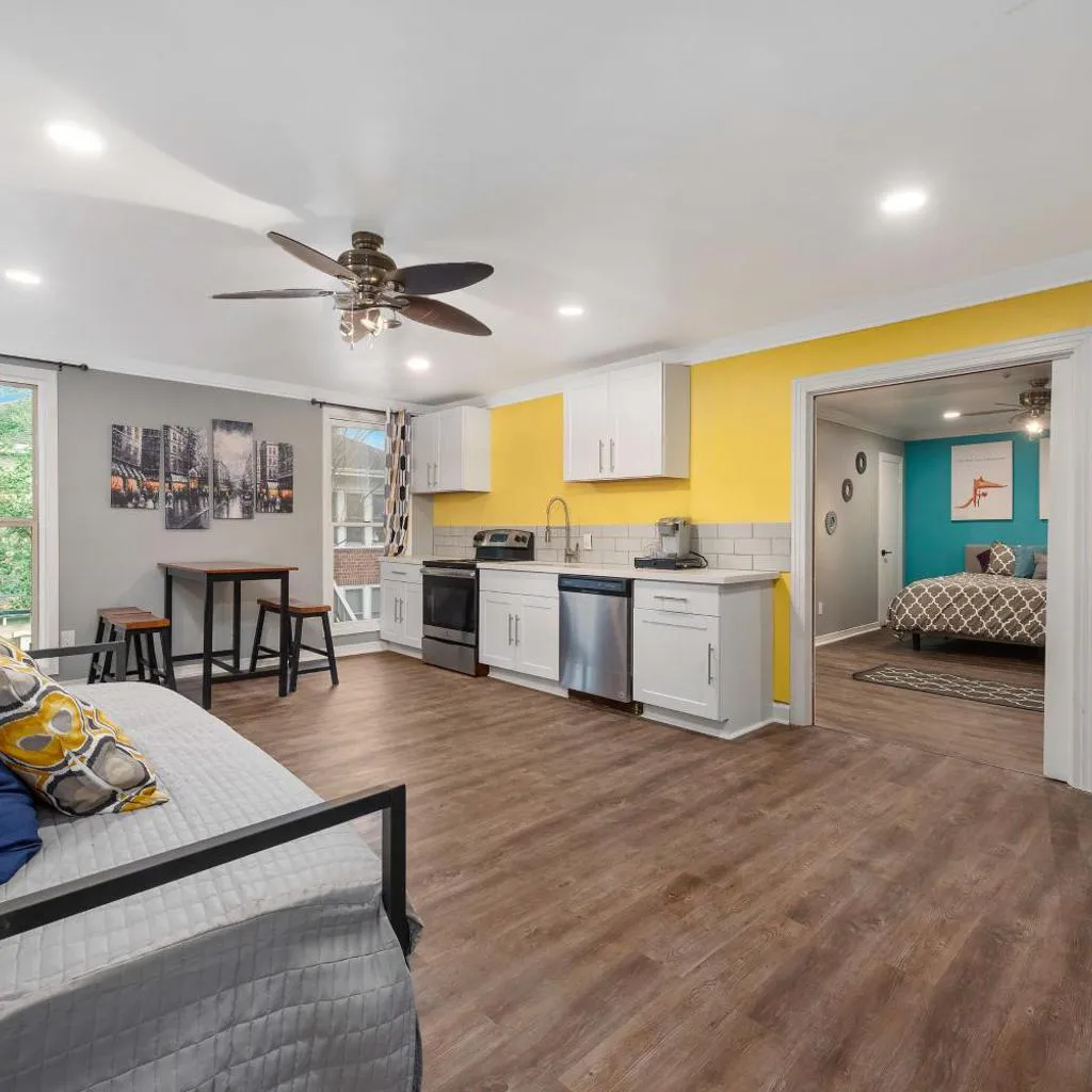 Photograph of Cozy & Spacious 1BR in Montrose Walk to Top Attractions