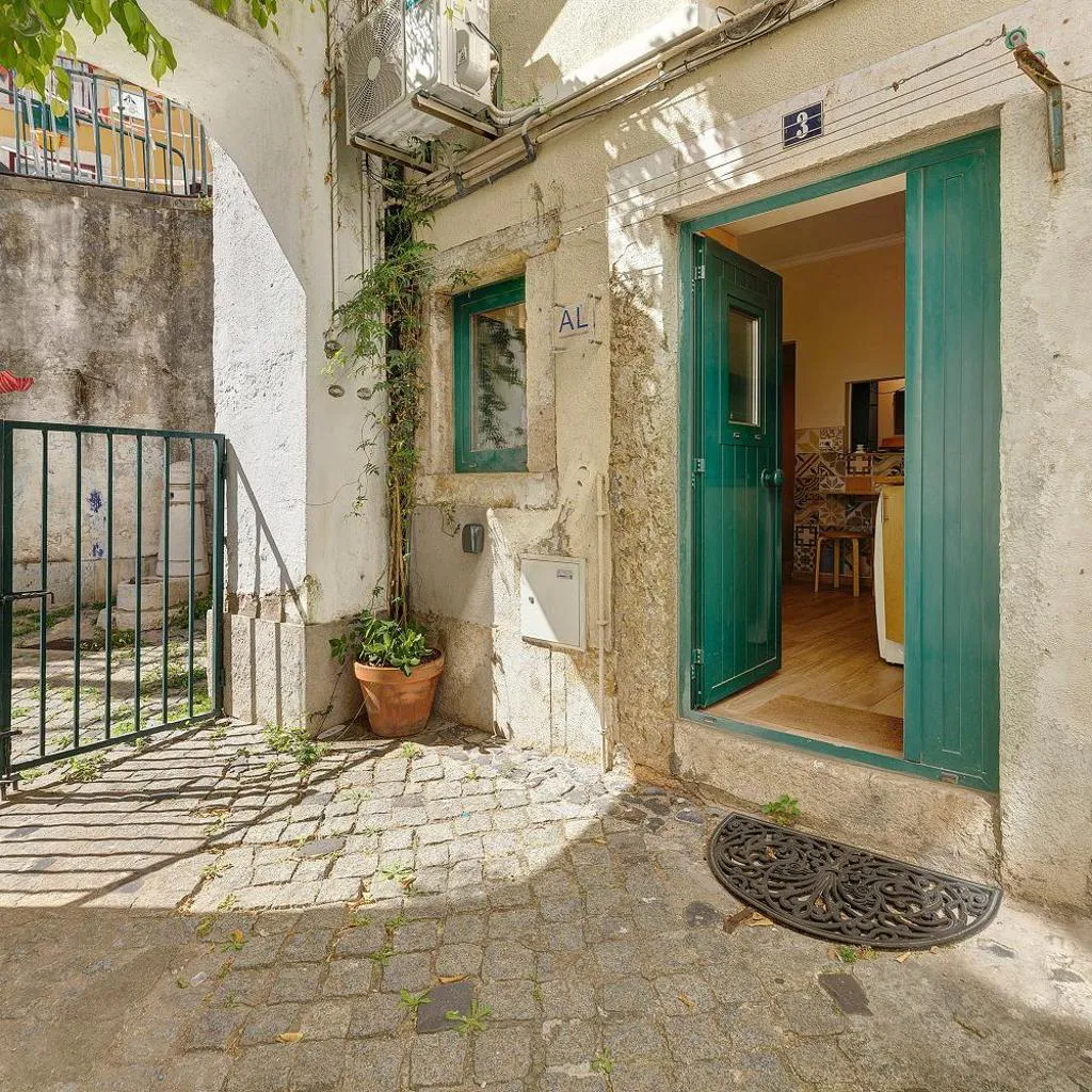 Photograph of Tiny Gem In Alfama