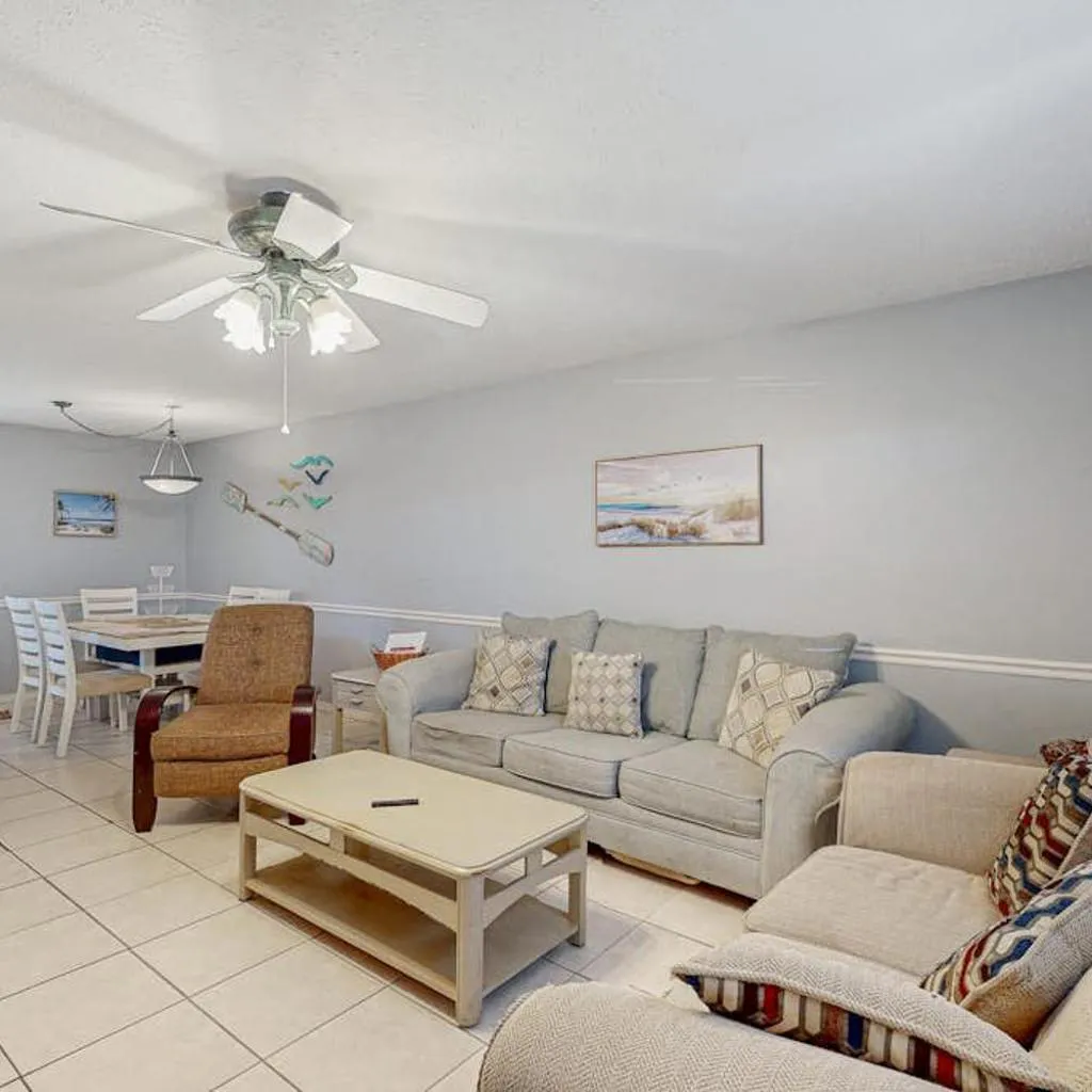 Photograph of Beachy townhouse with 11 pools golf fast WiFi & private WD
