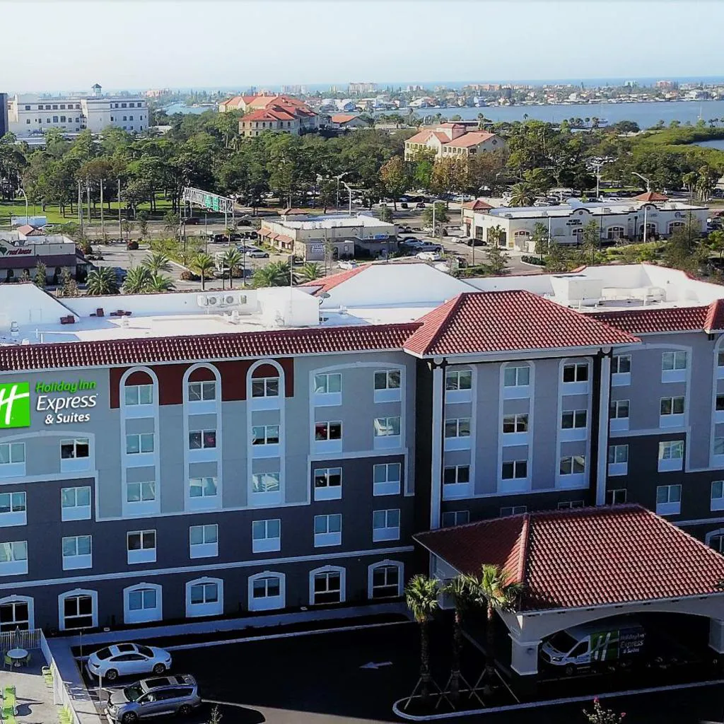 Photograph of Holiday Inn Express & Suites - St. Petersburg - Madeira Beach by IHG