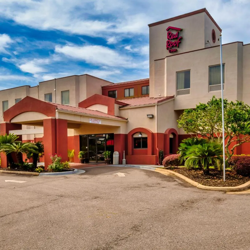 Photograph of Red Roof Inn Pensacola Fairgrounds