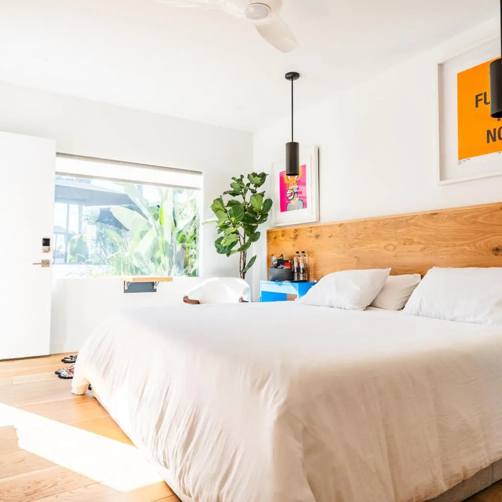 Photograph of Simple La Jolla Epic bungalow # 2