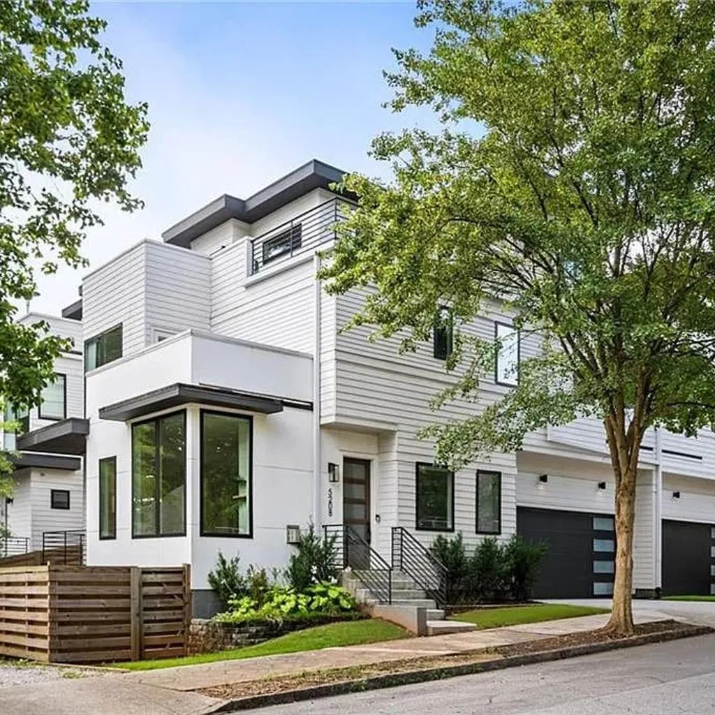 Photograph of Modern Atlanta-Ponce City Home
