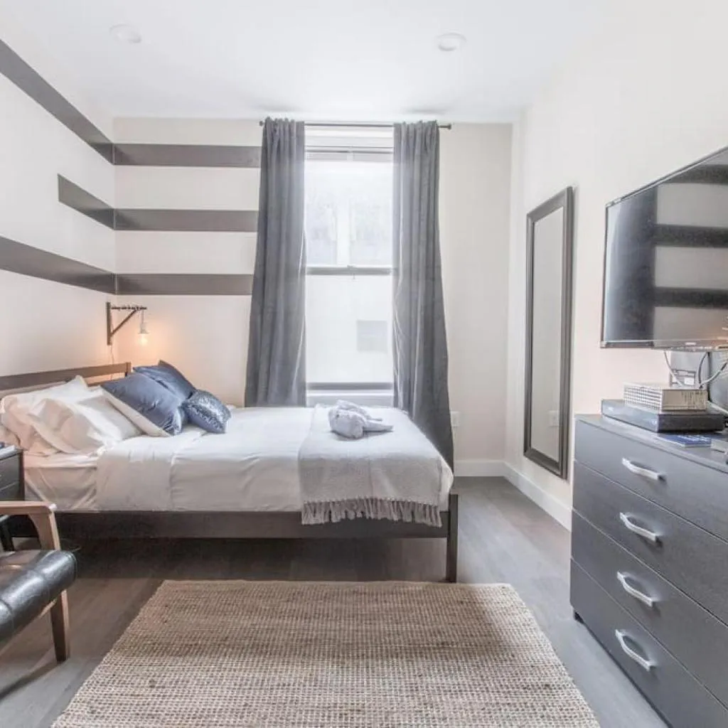 Photograph of Downtown Central Studio w Fast WIFI, Keyless Entry