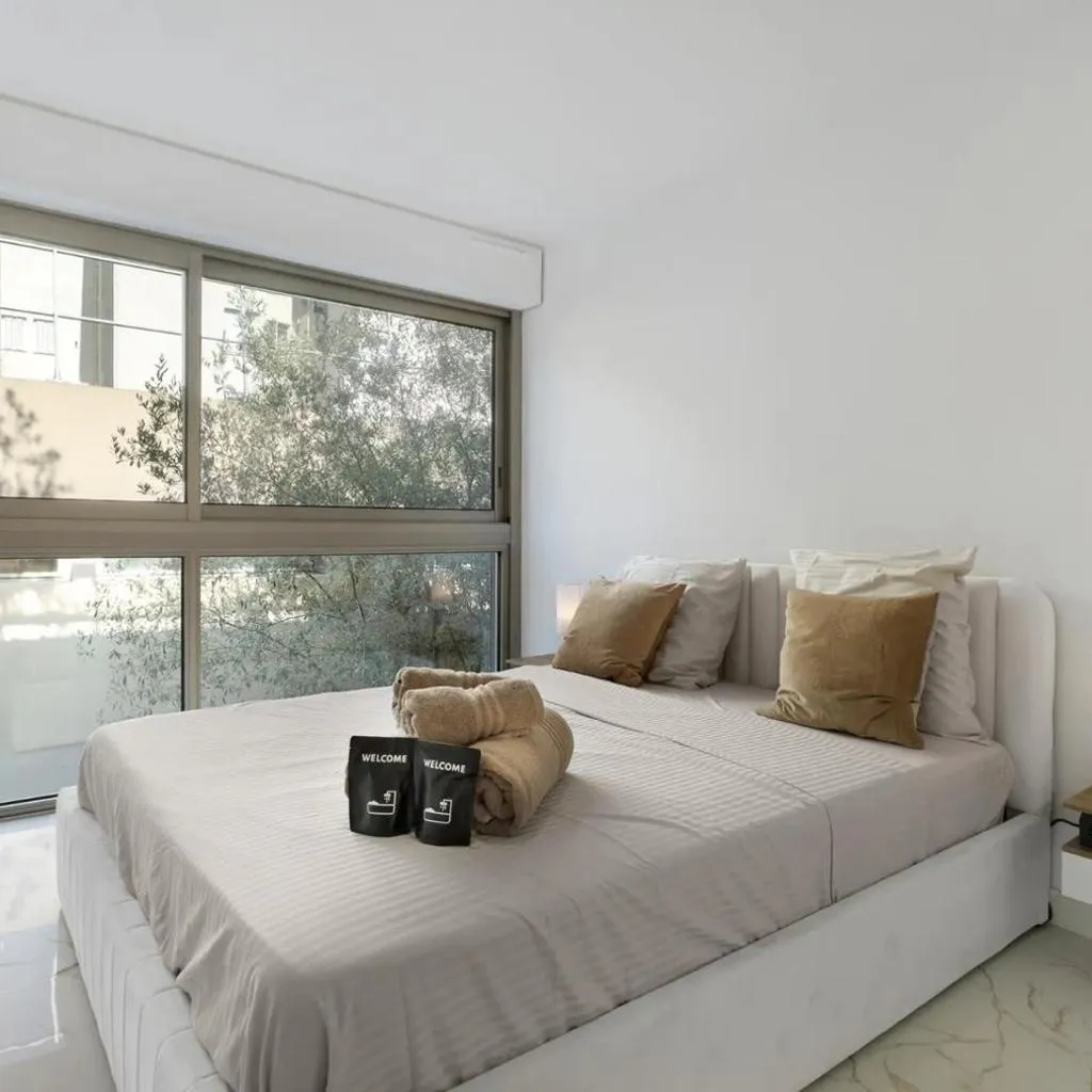 Photograph of Cosy studio climatisé dans le carré d Or