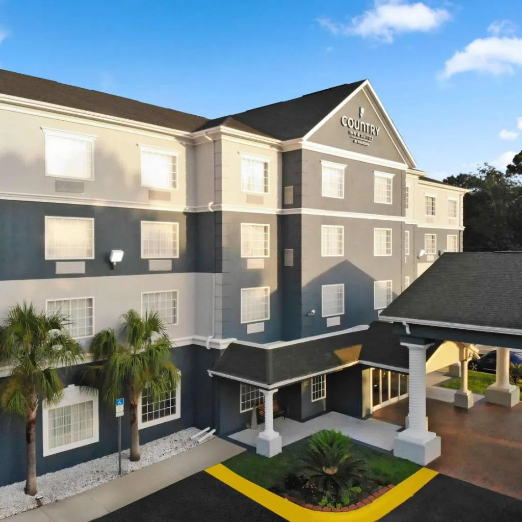 Photograph of Country Inn & Suites by Radisson, Pensacola West, FL
