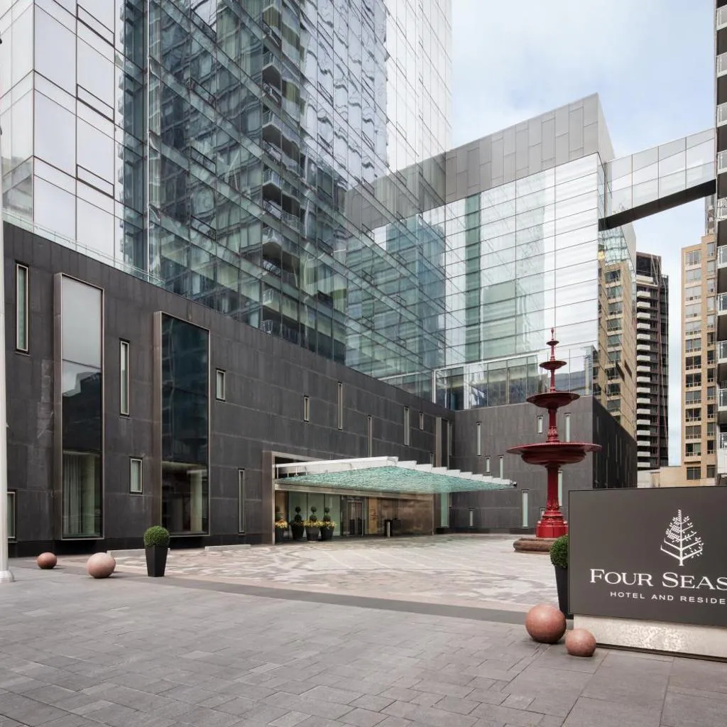 Photograph of Four Seasons Hotel Toronto