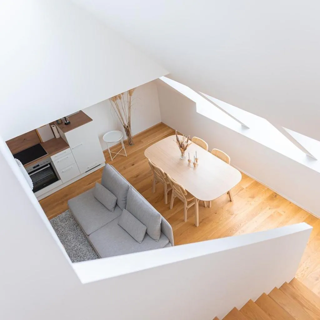 Photograph of Airconditioned Penthouse